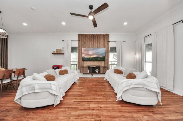 6833 Stone Haven Way, Houston, TX 77085