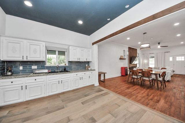 6833 Stone Haven Way, Houston, TX 77085