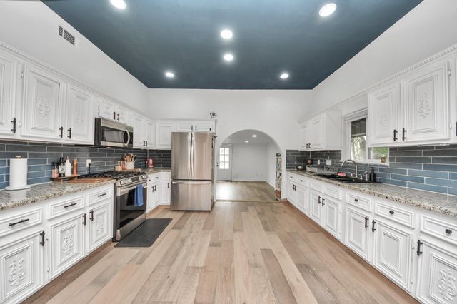 6833 Stone Haven Way, Houston, TX 77085