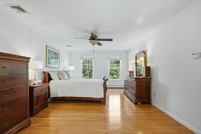 5 Longwood Drive, Hopkinton, MA 01748