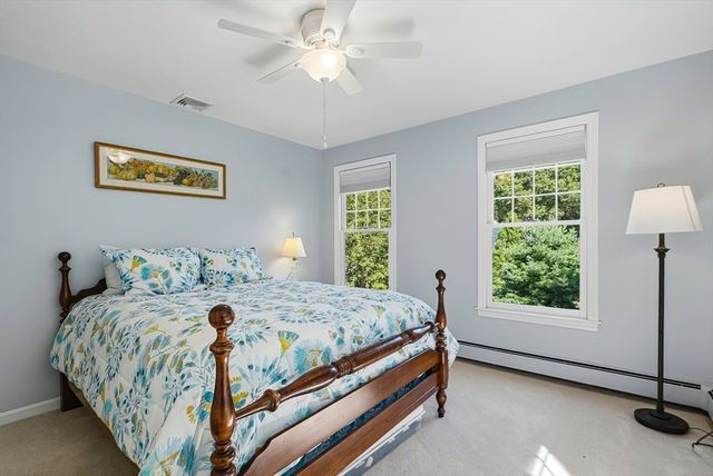 5 Longwood Drive, Hopkinton, MA 01748