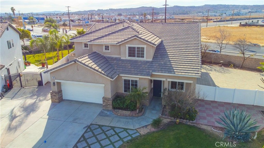 105 Galileo Lane, Perris, CA 92571 — photo 3
