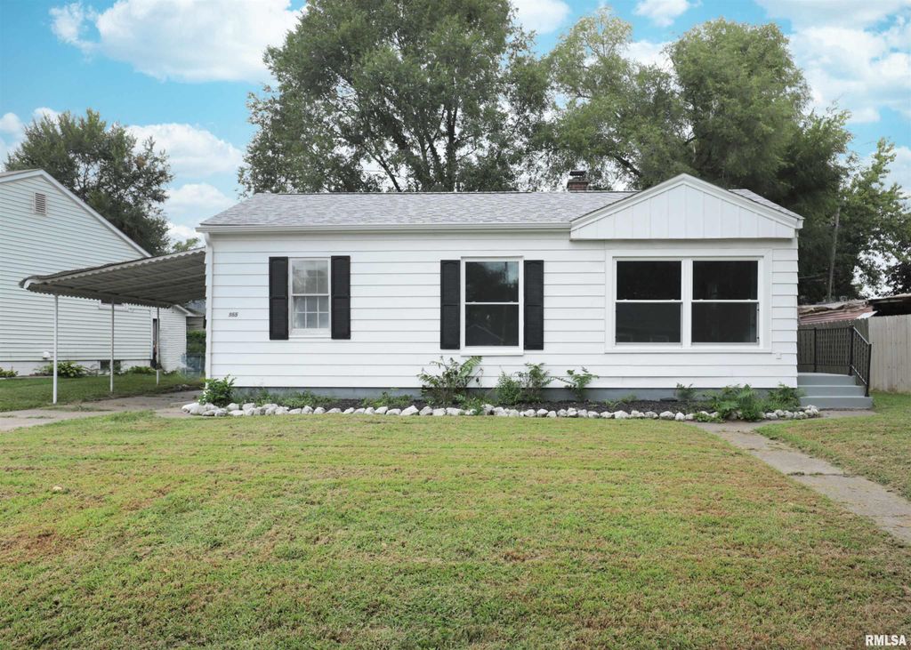 955 24TH Avenue, Rock Island, IL 61201