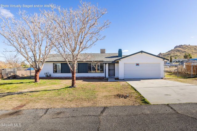 40054 Ridgemist Street, Palmdale, CA 93591