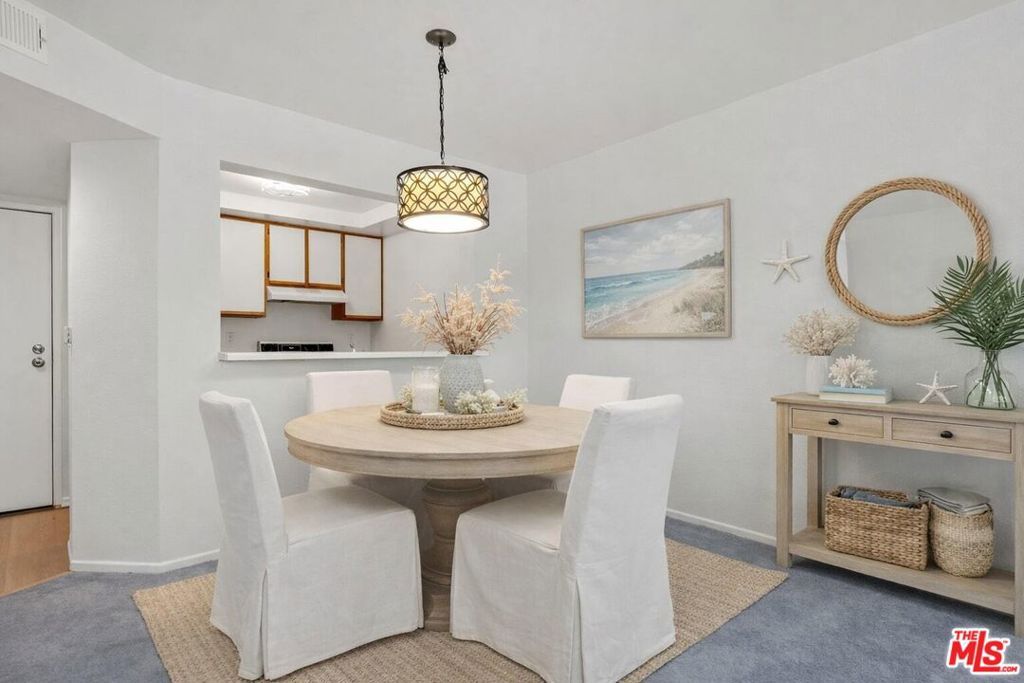 501 Palisades Drive 205, Pacific Palisades, CA 90272