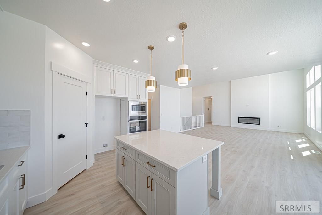 Image 17 of property listing at 414 Sage Lakes Blvd, Idaho Falls, ID 83401