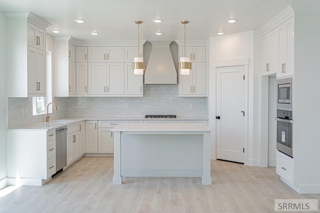 Image 38 of property listing at 414 Sage Lakes Blvd, Idaho Falls, ID 83401