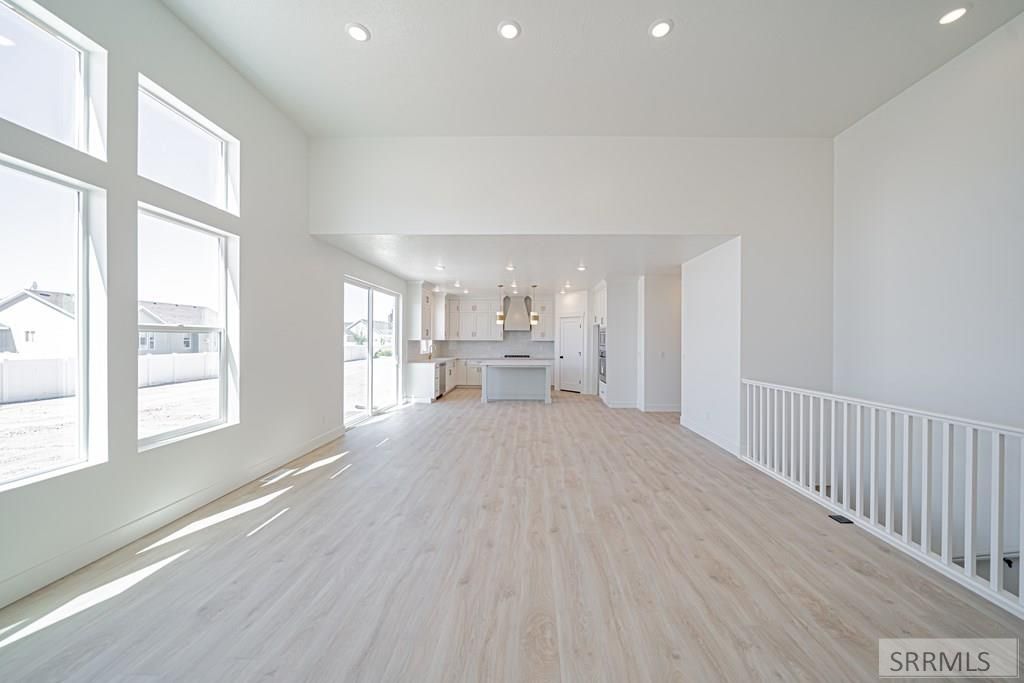 Image 8 of property listing at 414 Sage Lakes Blvd, Idaho Falls, ID 83401