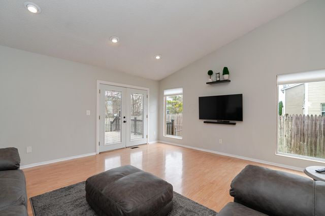 4976 Silver Bow Drive, Hilliard, OH 43026