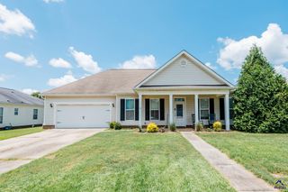 109 Harmony Path, Bonaire, GA 31005