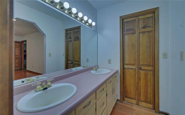 197 Woodland Way, Dewy Rose, GA 30634