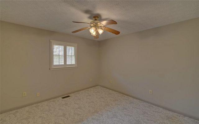 197 Woodland Way, Dewy Rose, GA 30634