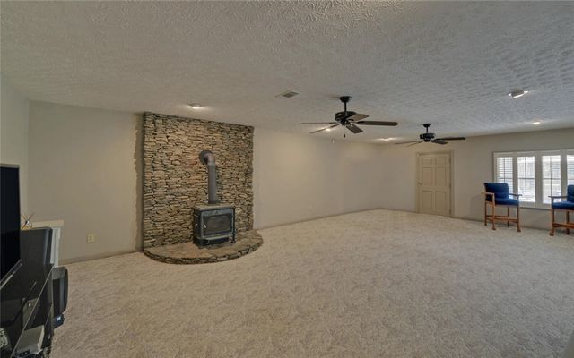 197 Woodland Way, Dewy Rose, GA 30634