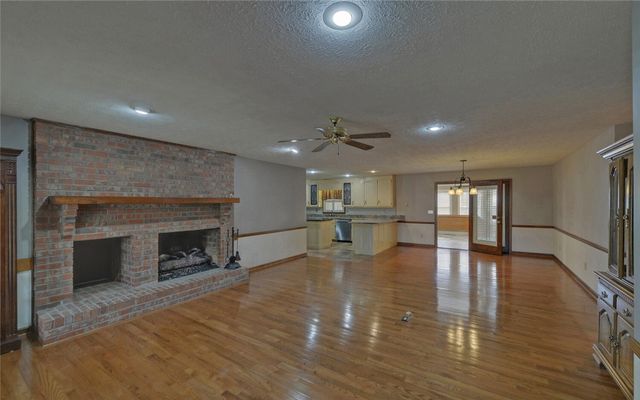 197 Woodland Way, Dewy Rose, GA 30634