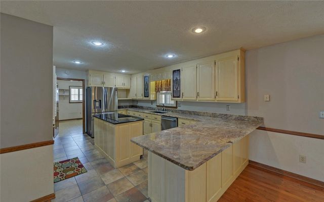 197 Woodland Way, Dewy Rose, GA 30634