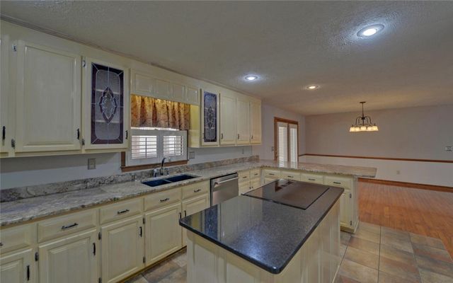 197 Woodland Way, Dewy Rose, GA 30634