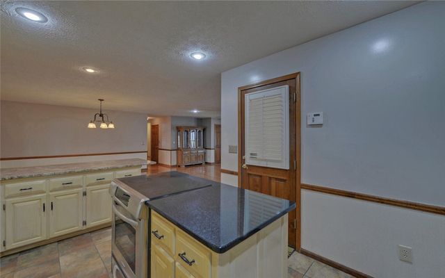 197 Woodland Way, Dewy Rose, GA 30634