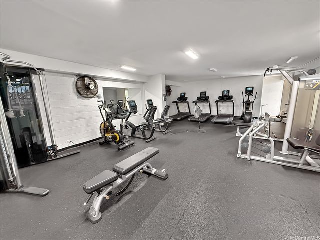 1630 Liholiho Street 1810, Honolulu, HI 96822