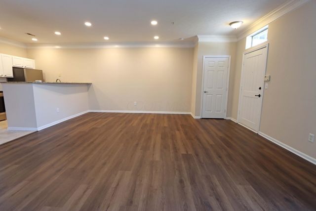 6017 Craughwell Lane, Dublin, OH 43017