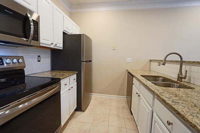 6017 Craughwell Lane, Dublin, OH 43017