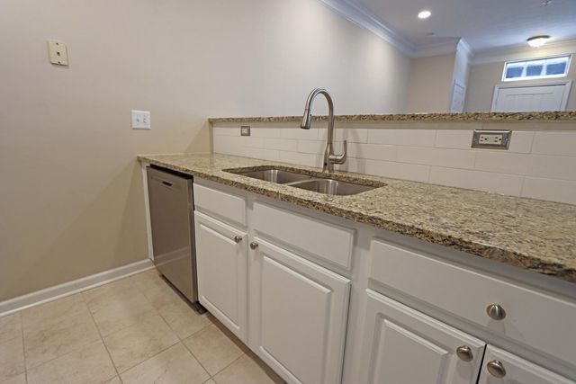 6017 Craughwell Lane, Dublin, OH 43017