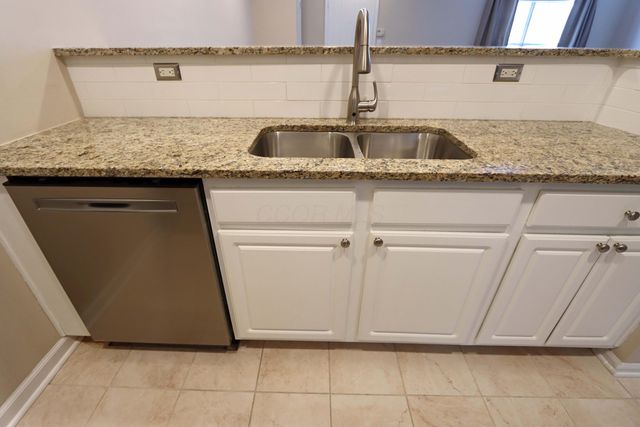 6017 Craughwell Lane, Dublin, OH 43017