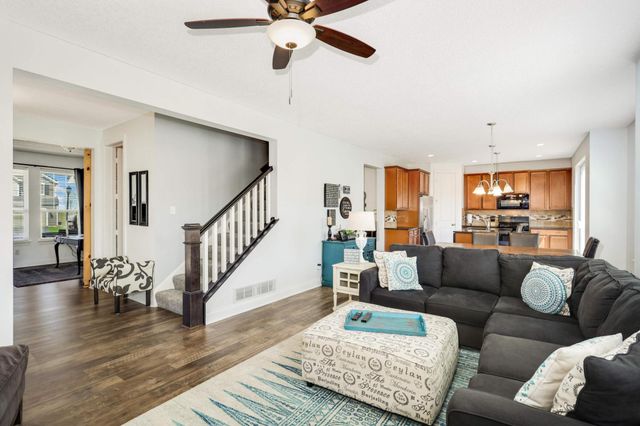 11779 Harvest Path, Woodbury, MN 55129