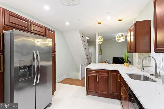 4911 W GIRARD AVE, Philadelphia, PA 19131