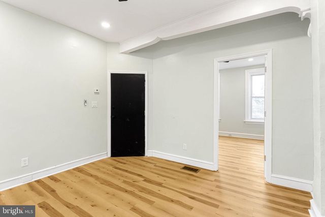 4911 W GIRARD AVE, Philadelphia, PA 19131