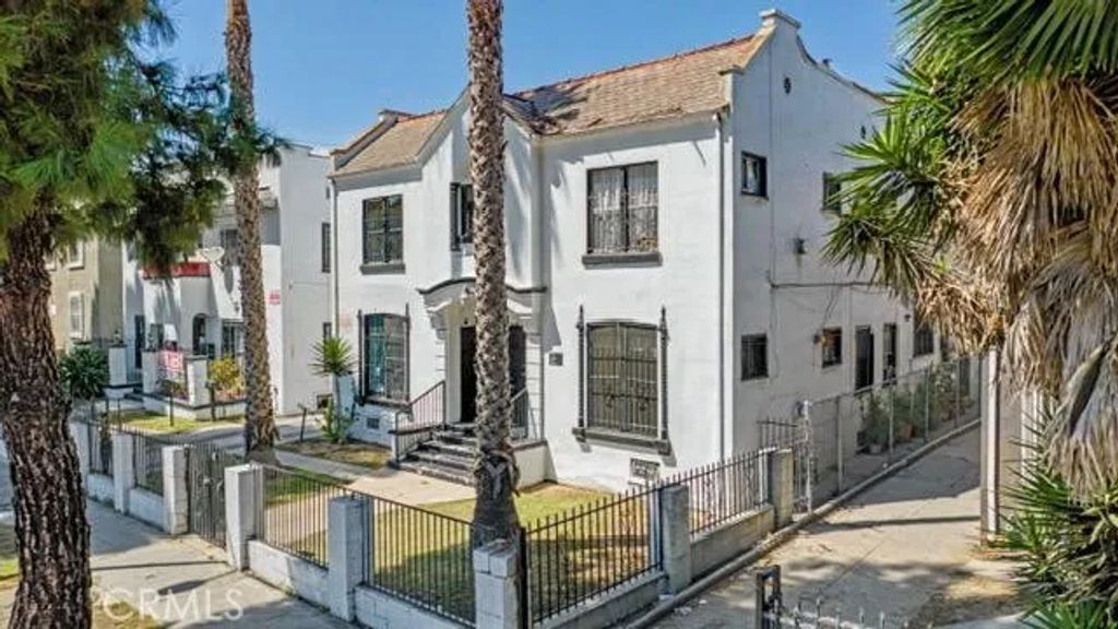 1121 W Martin Luther King Jr, Los Angeles, CA 90037