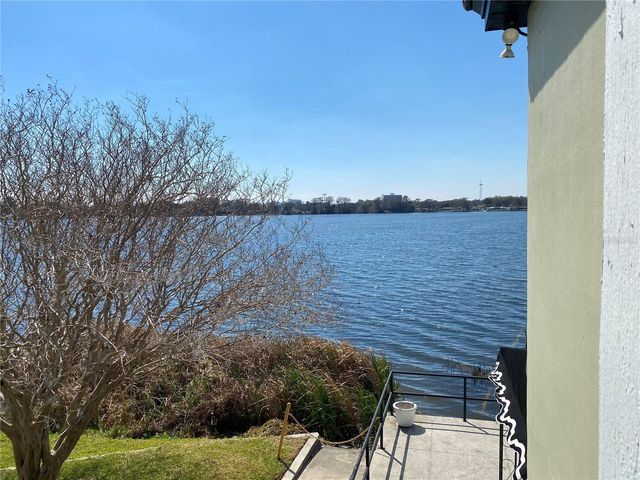 1500 GAY ROAD 20D, Winter Park, FL 32789