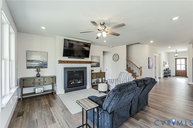 8672 Terroir Ln, New Kent, VA 23124