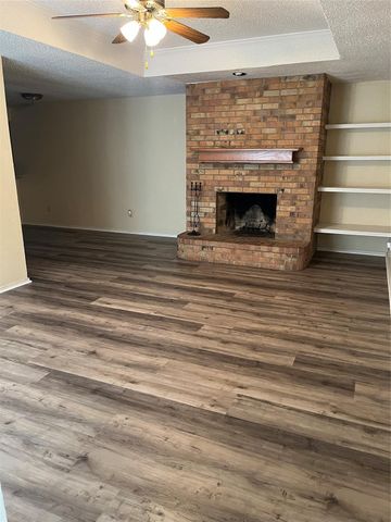 7464 Queensbury Circle, Fort Worth, TX 76133
