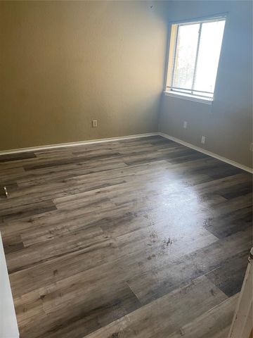 7464 Queensbury Circle, Fort Worth, TX 76133