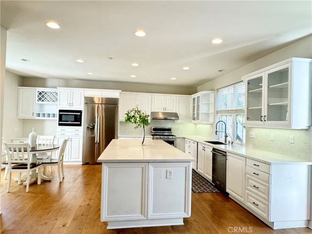 25 New Dawn, Irvine, CA 92620