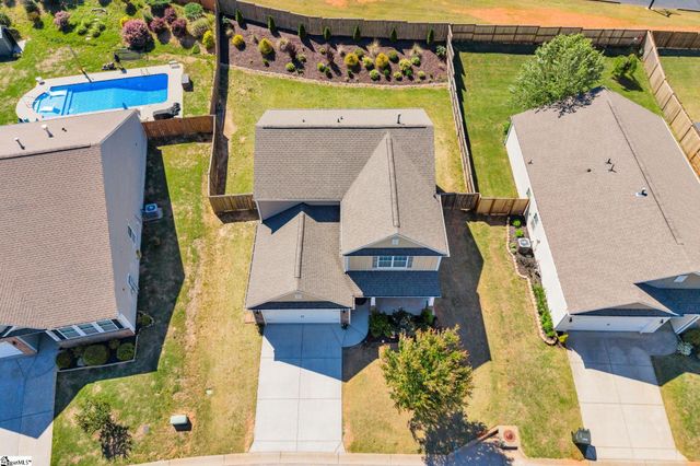 209 Hartwood Lake Lane, Greer, SC 29650