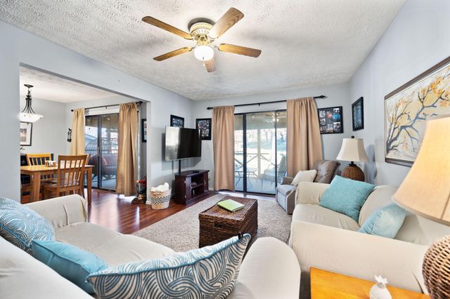 42-3 Woodson Bend Resort Woodson Bend Resort, Bronston, KY 42518