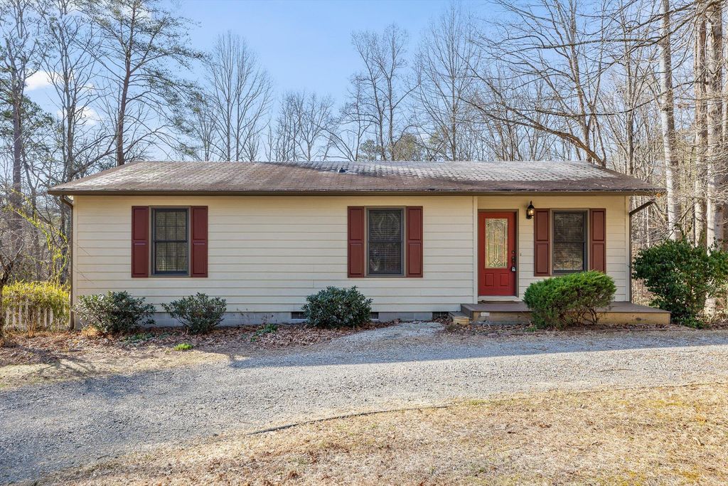 1025 Mount Olive Road, Lookout Mountain, GA 30750