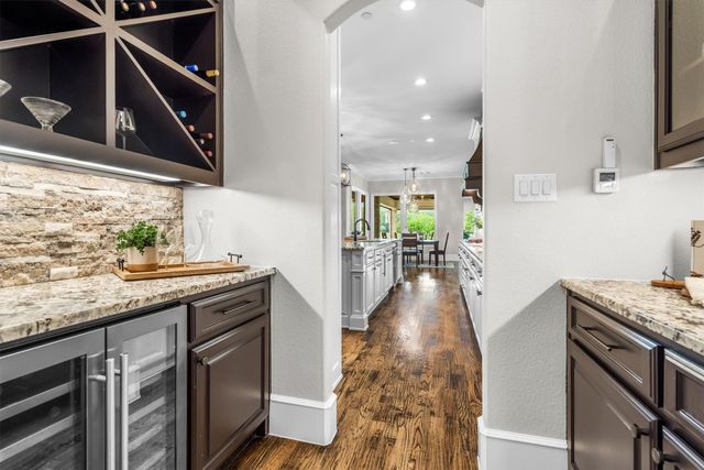 200 Kylie Lane, Copper Canyon, TX 76226