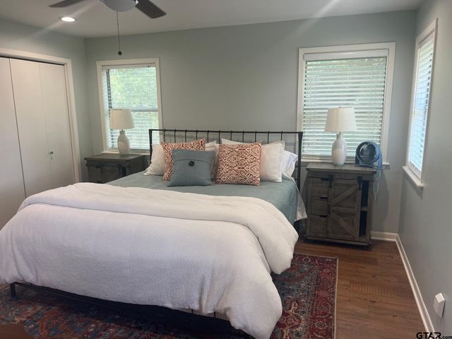 2217 Bass Hollow Circle, Jacksonville, TX 75766