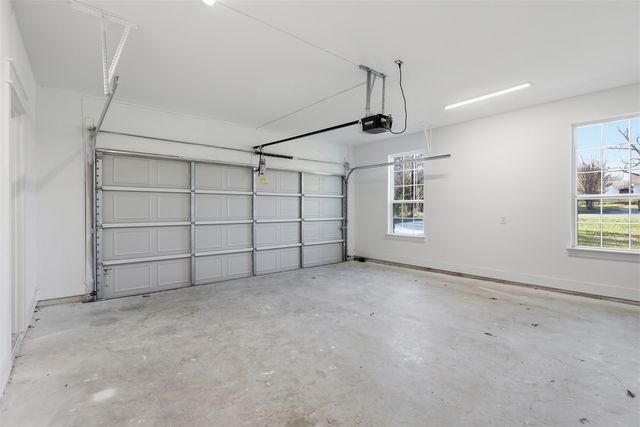 7694 Portwood Road, Azle, TX 76020