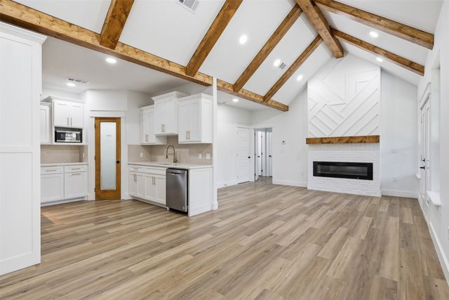 7694 Portwood Road, Azle, TX 76020