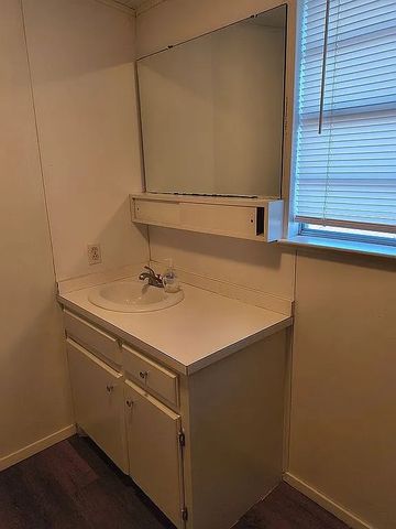 1250 Winn Road, Bowie, TX 76230