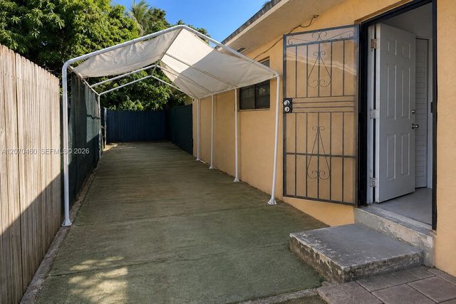 2484 NW 101st Street 2484, Miami, FL 33147