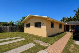 2484 NW 101st Street 2484, Miami, FL 33147