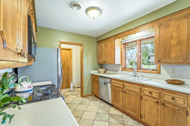 171 Rice Creek Terrace NE, Fridley, MN 55432