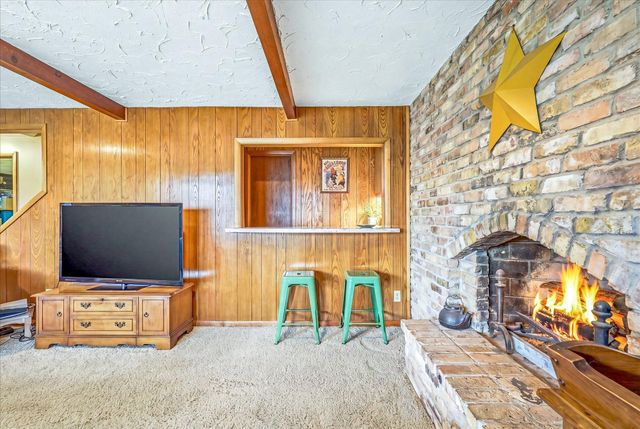 171 Rice Creek Terrace NE, Fridley, MN 55432