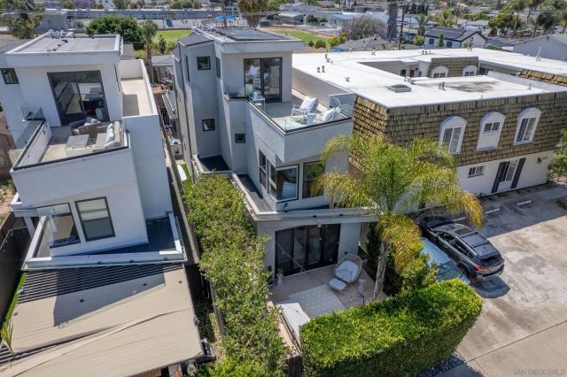 4028 Shasta St, San Diego, CA 92109