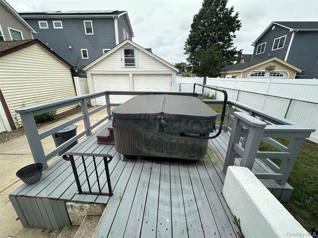 209 Rhame Avenue, East Rockaway, NY 11518