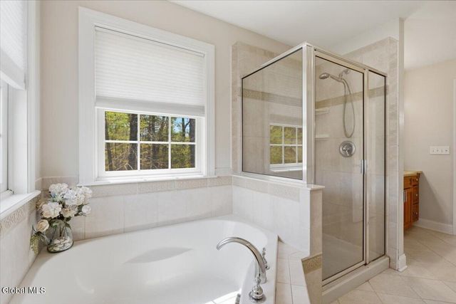 17 Tyler Drive, Saratoga Springs, NY 12866